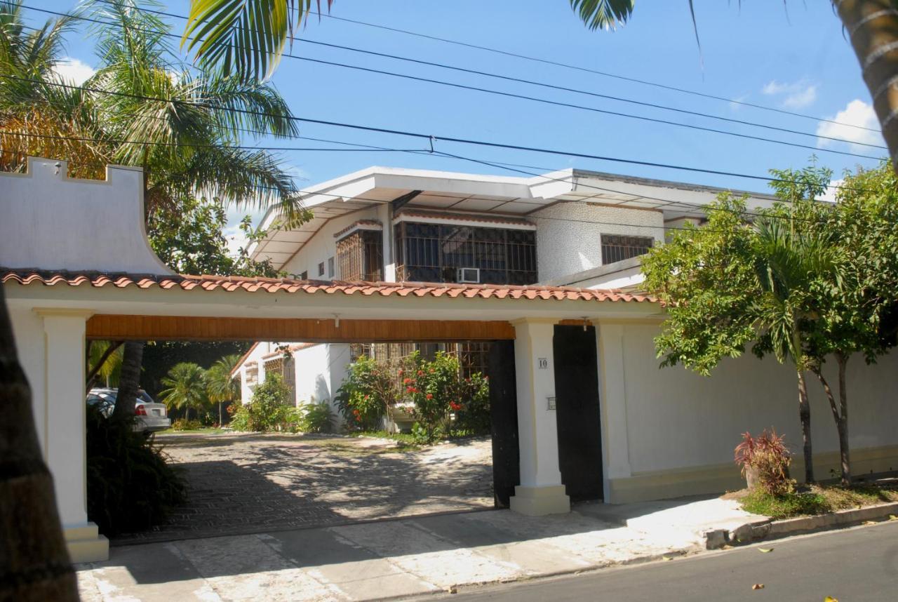 Hotel Santa Elena Antiguo Cuscatlán Εξωτερικό φωτογραφία