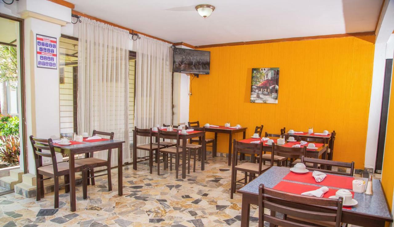 Hotel Santa Elena Antiguo Cuscatlán Εξωτερικό φωτογραφία